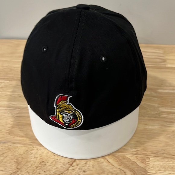 NHL | Ottawa Senators Youth Hat - Picture 4 of 4